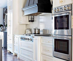 Cabinet Installs Cabinet Installs